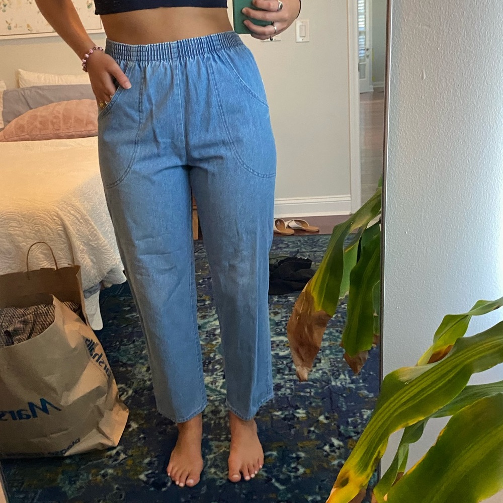Elastic waist jeans